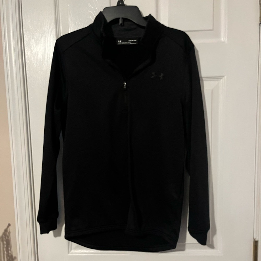 Black quart zip up under amour